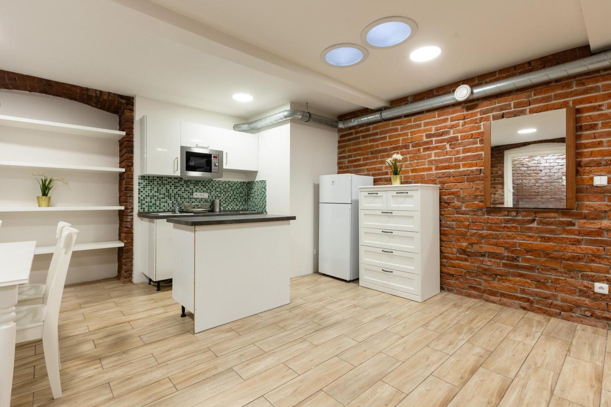 Spacious Apartment In Quiet Courtyard Near Charles Bridge Prague Ngoại thất bức ảnh